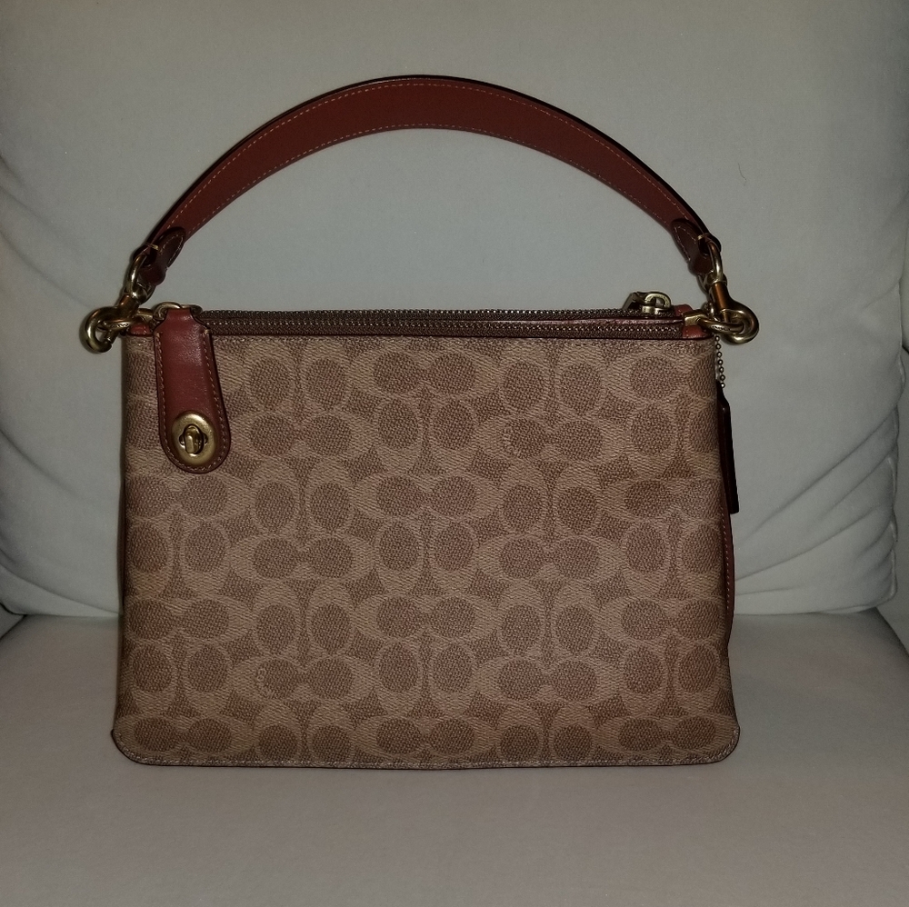 Coach Handbag - Picture 2 of 6